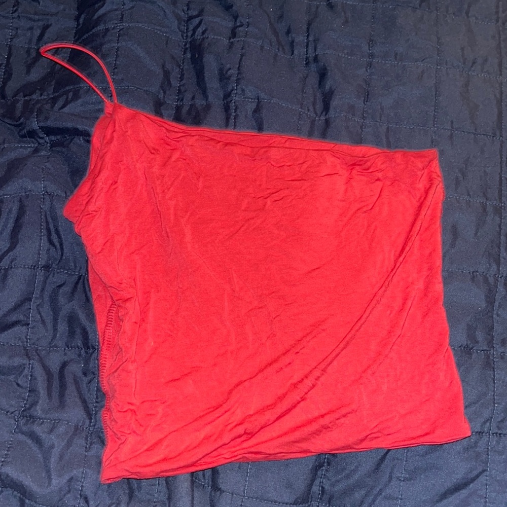 One shoulder pink shirt